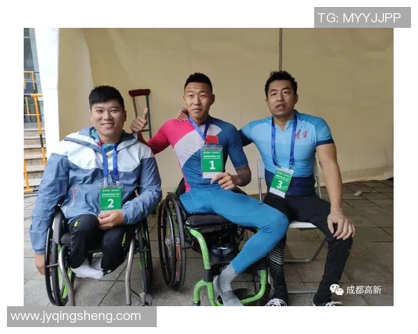 城市马拉松赛事回顾成都攀岩队的团队意识与表现分析